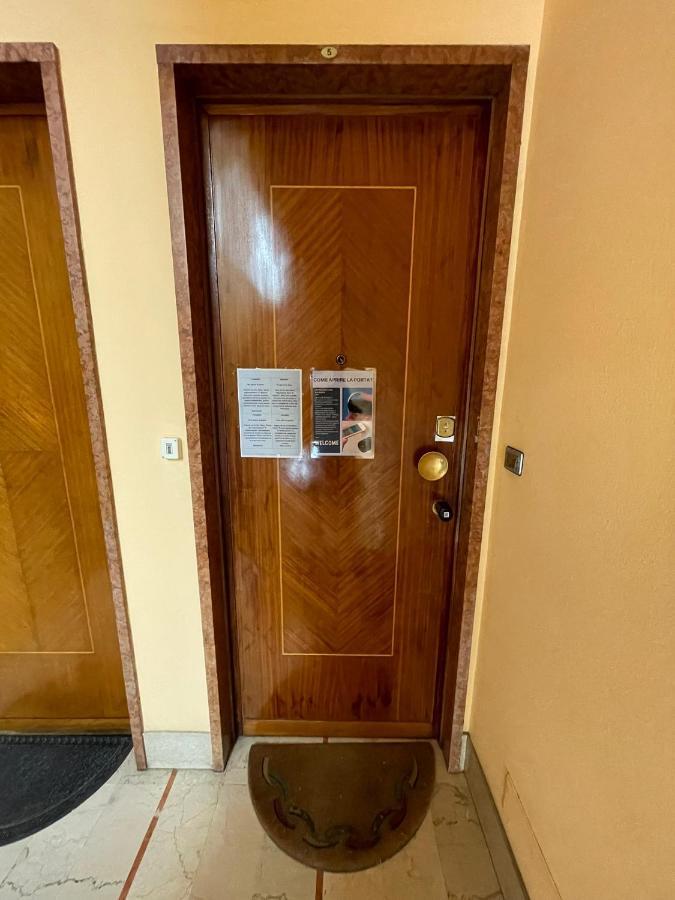 Amaca In Un Meraviglioso Appartamento A Torino Turim Exterior foto